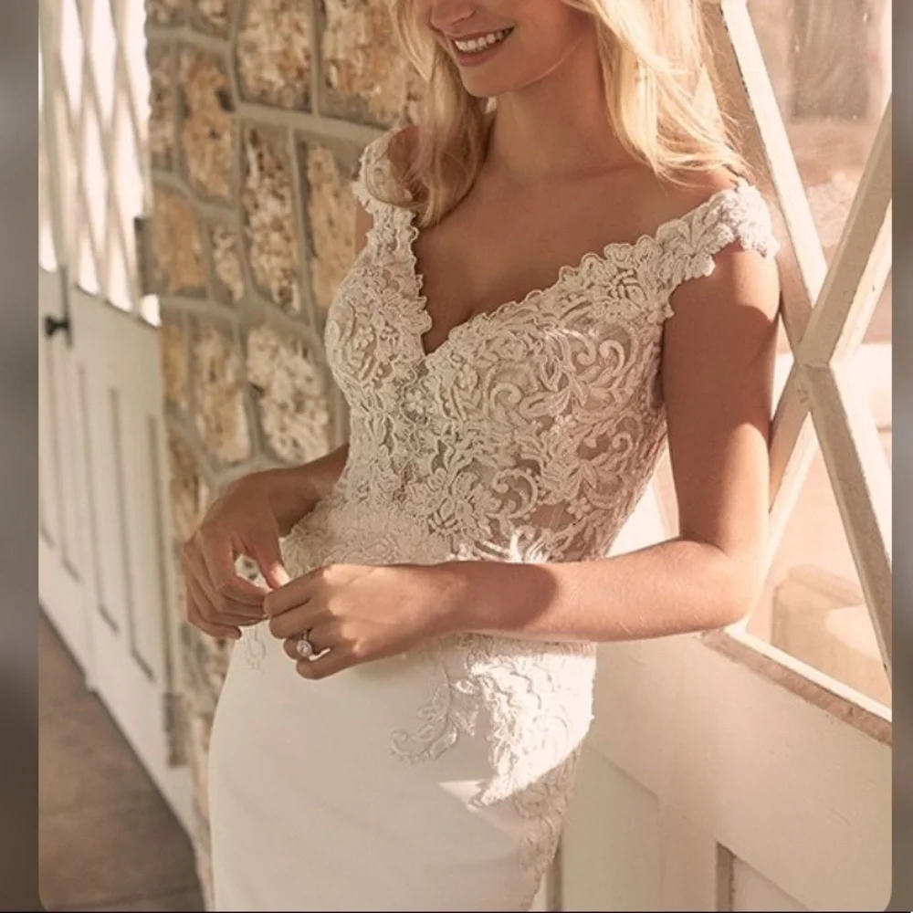 Mignon Sexy Lace White Nude Formal Dress - Picture 3 of 16